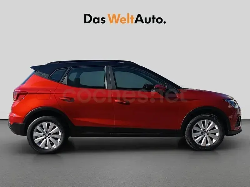 Usado Seat Arona Style 95 CV (69 kW) 2018 Rojo SUV