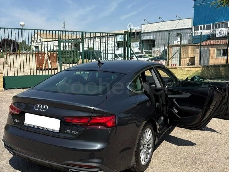 Usado Audi A5 Sportback Advanced Plus 163 CV (119 kW) 2023 Negro Utilitario