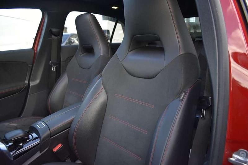 Usado Mercedes A35 AMG AMG 306 CV (225 kW) 2019 Rojo Utilitario