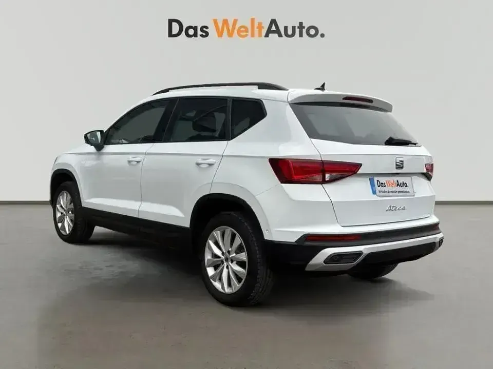 Usado Seat Ateca Style 150 CV (110 kW) 2023 Blanco SUV