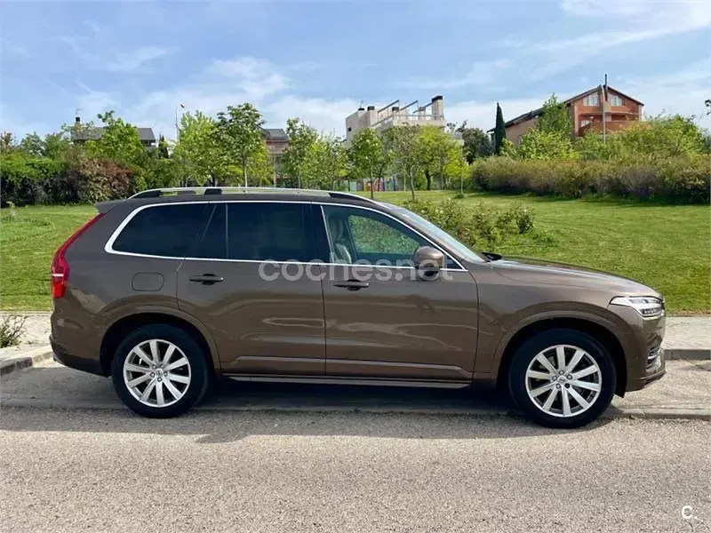 Usado Volvo XC90 Momentum 254 CV (186 kW) 2016 Marrón SUV