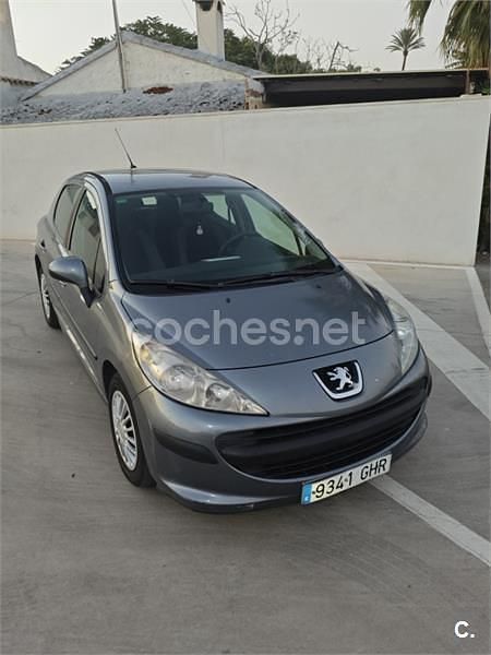 Gris / plata Usado 2008 Peugeot 207 Berlina | 3600 € (Precio justo) - Imagen 1/4
