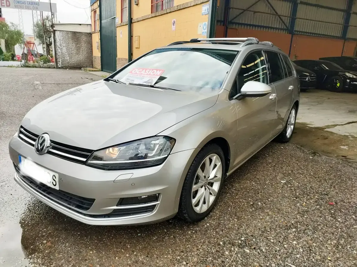 Usado VW Golf VII Edition 110 CV (80 kW) 2015 Gris Familiar