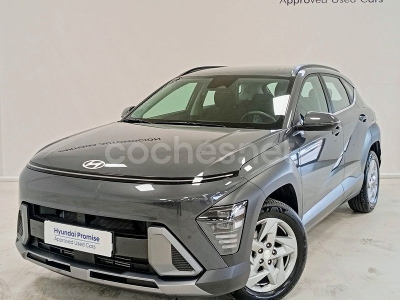 Gris / plata Usado 2024 Hyundai Kona SUV | 24.995 € (Caro) - Imagen 1/4