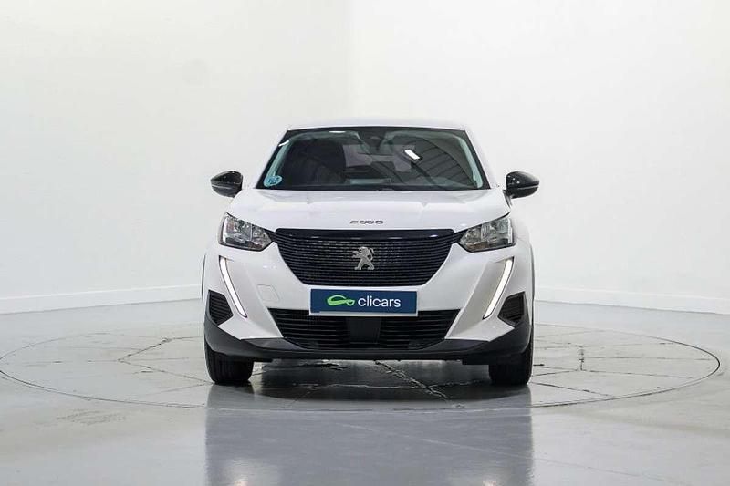 Usado Peugeot 2008 Active 110 CV (80 kW) 2022 Blanco SUV