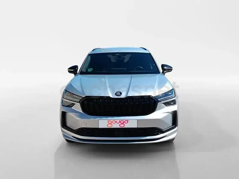 Usado Skoda Kodiaq SportLine 150 CV (110 kW) 2025 Gris / plata SUV