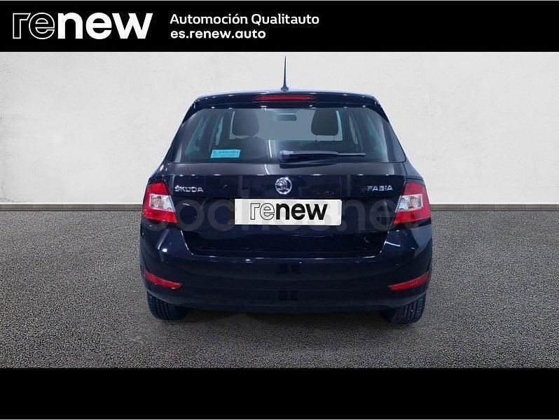 Usado Skoda Fabia Ambition 95 CV (69 kW) 2019 Negro Berlina