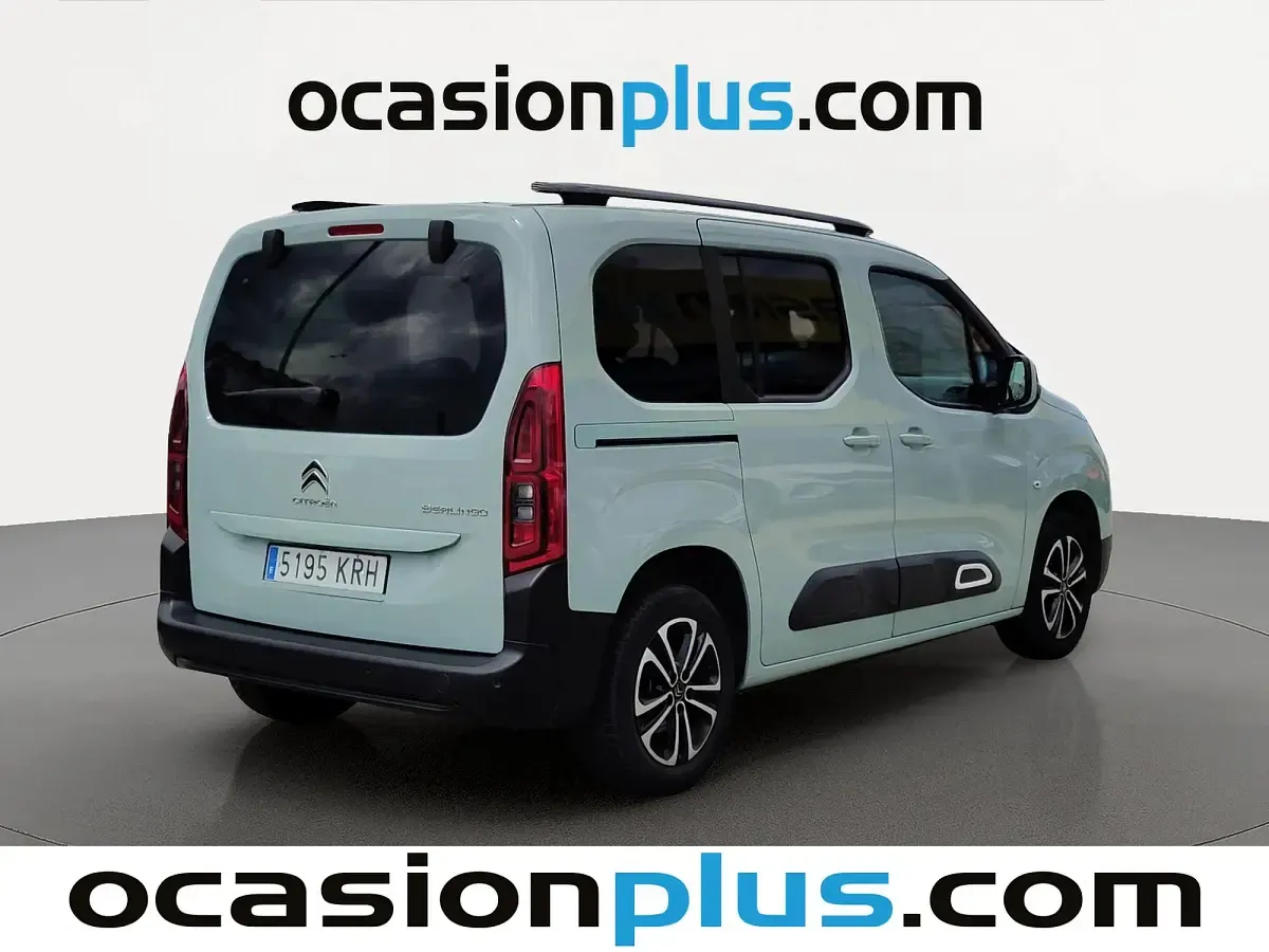 Usado Citroën Berlingo Shine 100 CV (73 kW) 2018 Verde Monovolumen
