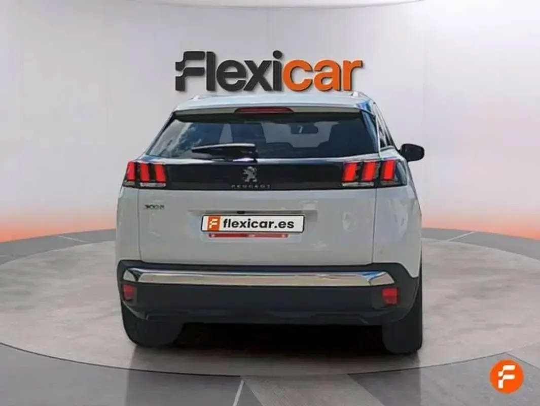 Usado Peugeot 3008 Active 131 CV (96 kW) 2018 Blanco SUV