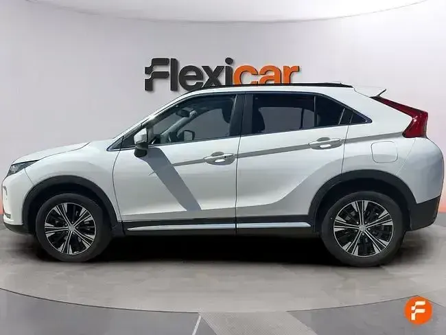 Usado Mitsubishi Eclipse Cross Motion 163 CV (119 kW) 2019 Blanco SUV