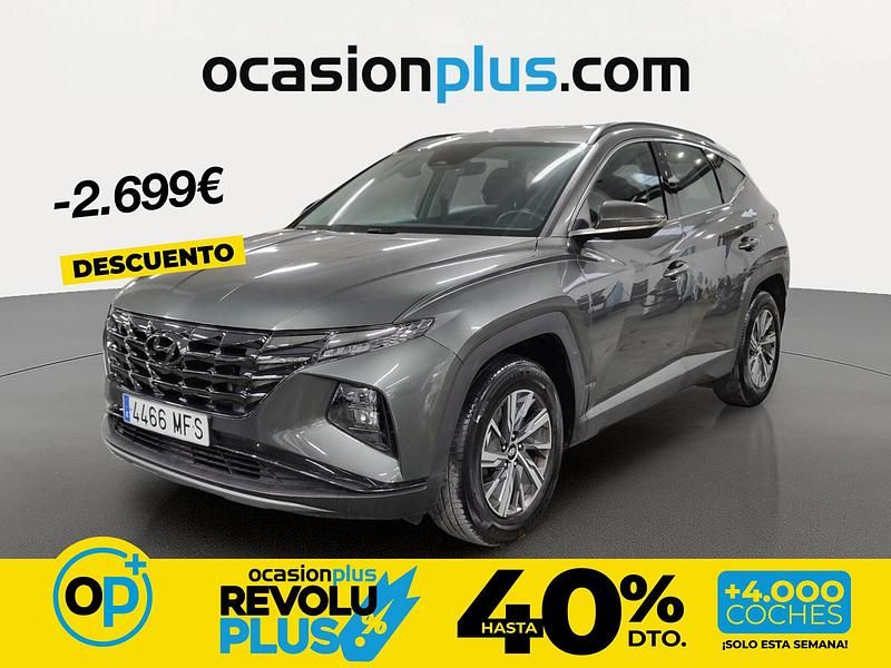 Usado Hyundai Tucson 115 CV (84 kW) 2023 Gris / plata SUV