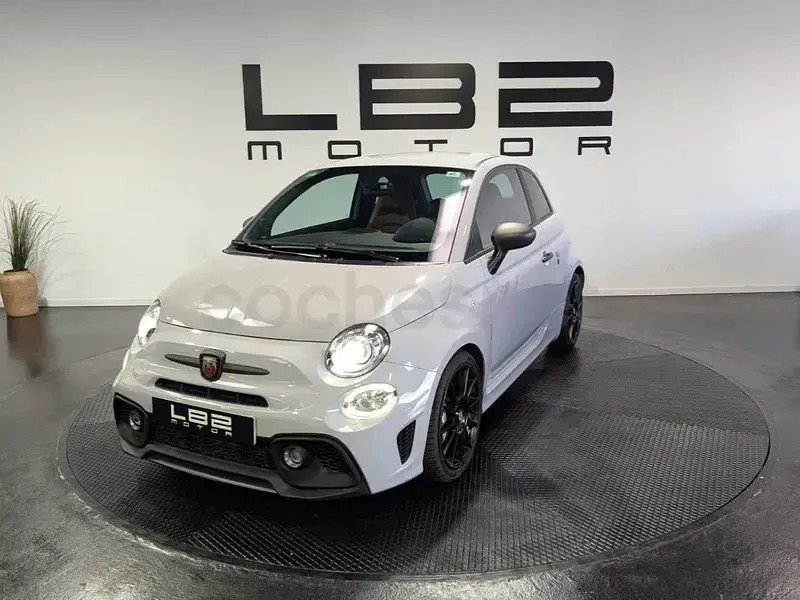 Usado Abarth 595 Competizione 180 CV (132 kW) 2018 Gris / plata Berlina