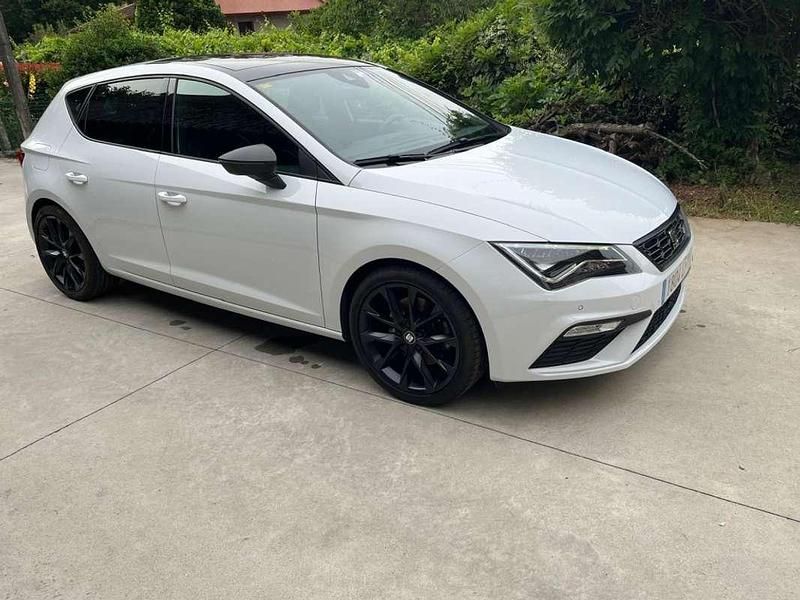 Blanco Usado 2020 Seat Leon ST FR Familiar | 20.000 € (Precio justo) - Imagen 1/4
