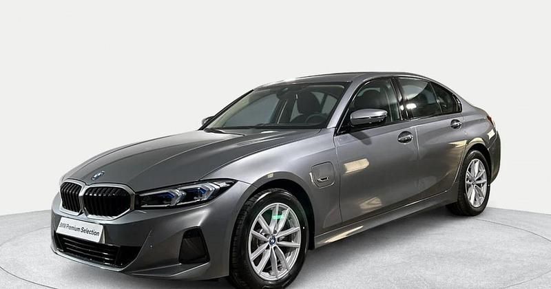 Nuevo 2025 BMW 320e | 33.900 € (Super precio) - Imagen 1/4