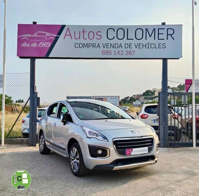 Blanco Usado 2015 Peugeot 3008 Access Monovolumen | 9800 € (Precio justo) - Imagen 1/4