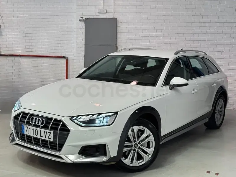 Usado Audi A4 204 CV (150 kW) 2022 Blanco Familiar