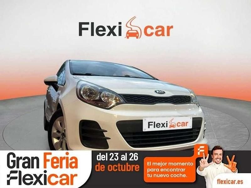 Blanco Usado 2017 Kia Rio Utilitario | 10.790 € (Precio justo) - Imagen 1/4