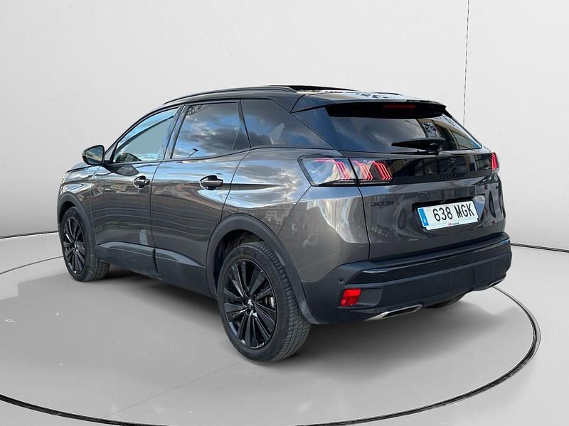 Usado Peugeot 3008 GT 131 CV (96 kW) 2023 Negro SUV