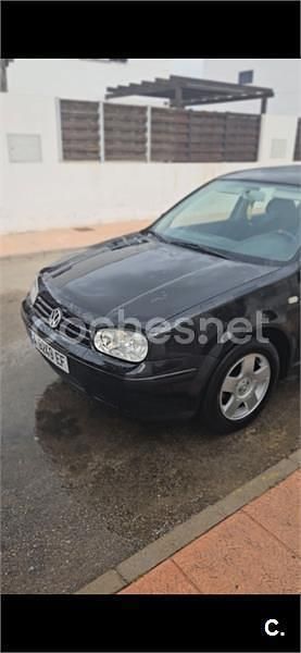 Usado VW Golf IV Highline 100 CV (73 kW) 2000 Negro Berlina