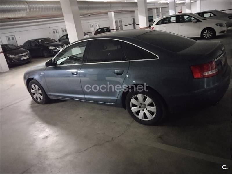 Usado Audi A6 180 CV (132 kW) 2009 Azul Berlina