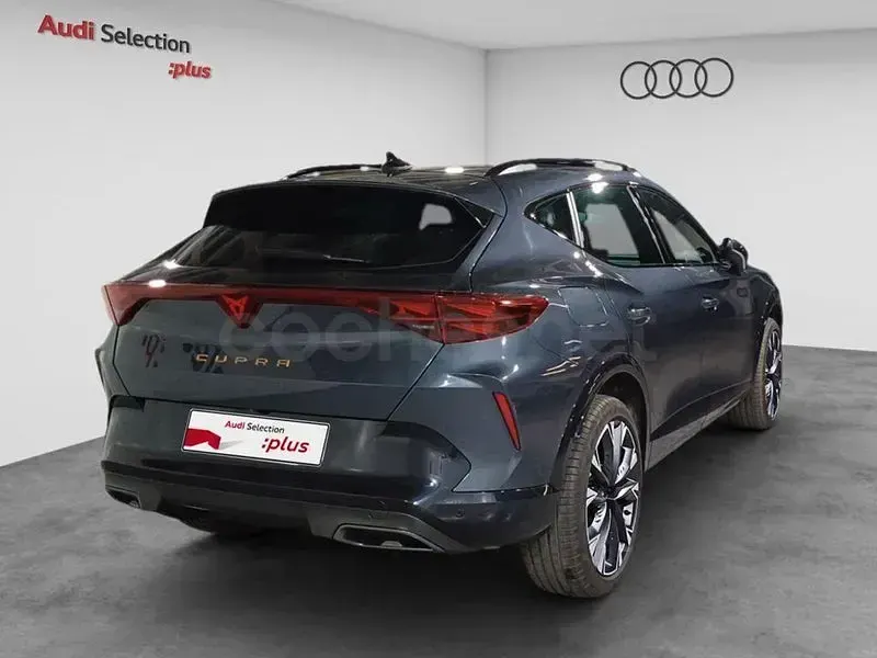Usado Cupra Formentor 150 CV (110 kW) 2024 Gris / plata SUV
