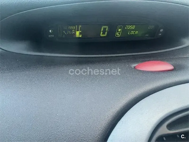 Usado Citroën Xsara Picasso Exclusive 92 CV (67 kW) 2009 Gris / plata Monovolumen