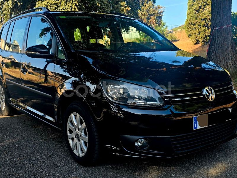 Negro Usado 2014 VW Touran Business Monovolumen | 10.995 € (Buen precio) - Imagen 1/4