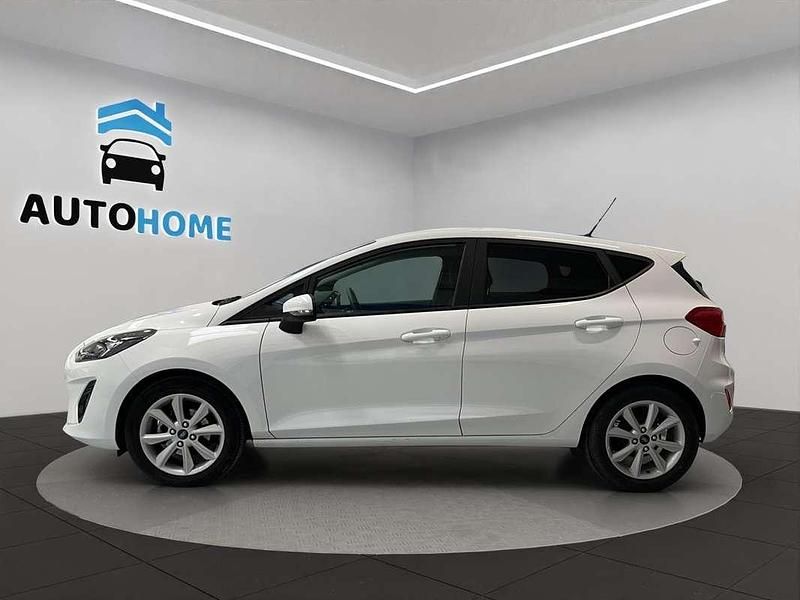 Usado Ford Fiesta Trend 102 CV (75 kW) 2021 Blanco Utilitario