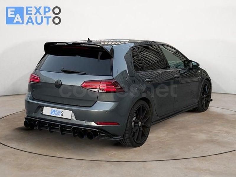 Usado VW Golf VII R 310 CV (228 kW) 2018 Gris / plata Berlina