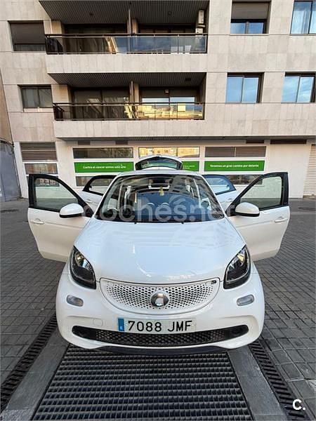 Usado Smart ForFour Passion 71 CV (52 kW) 2016 Blanco Utilitario