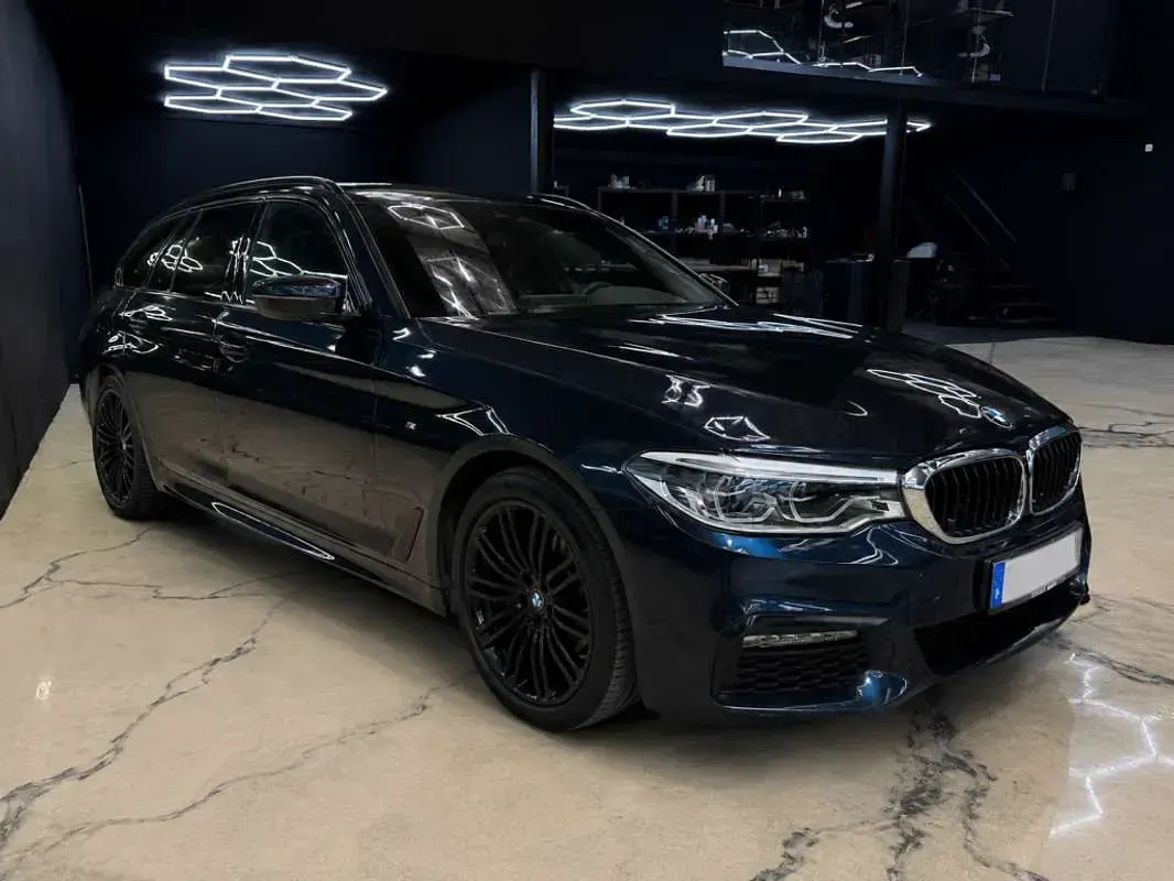 Usado BMW 530 Comfort Edition 265 CV (194 kW) 2017 Negro Familiar