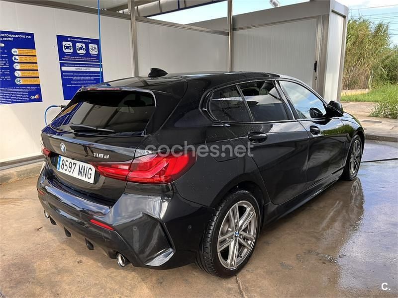 Usado BMW 118 150 CV (110 kW) 2024 Negro Utilitario