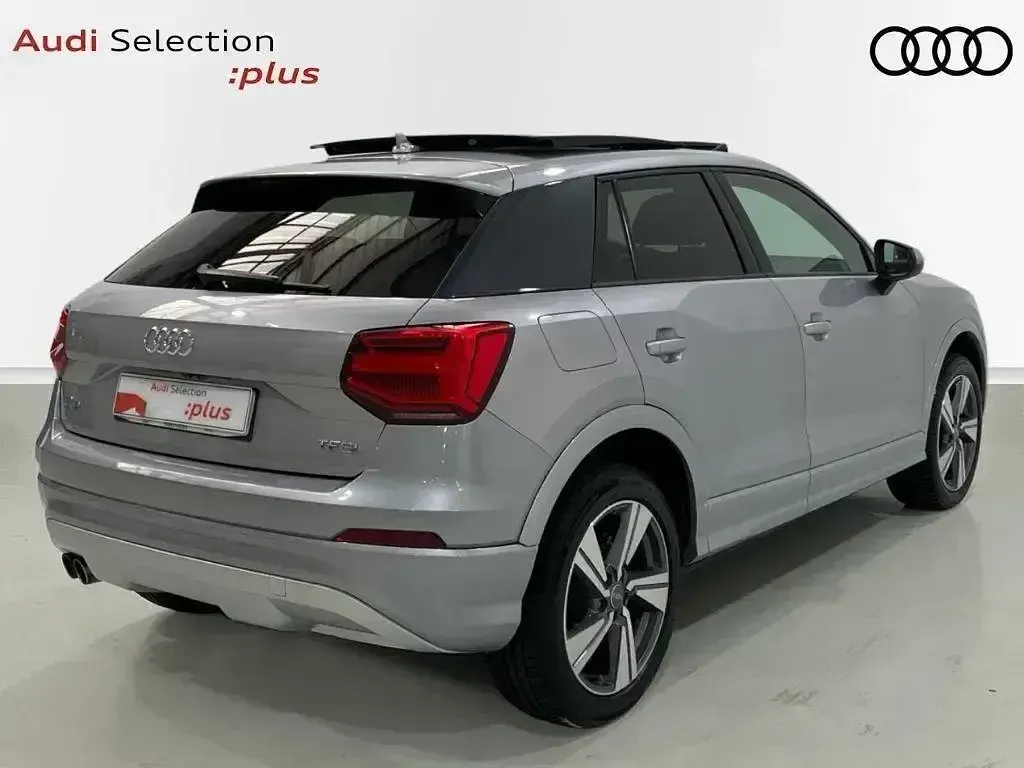Usado Audi Q2 Sport 150 CV (110 kW) 2018 Gris SUV