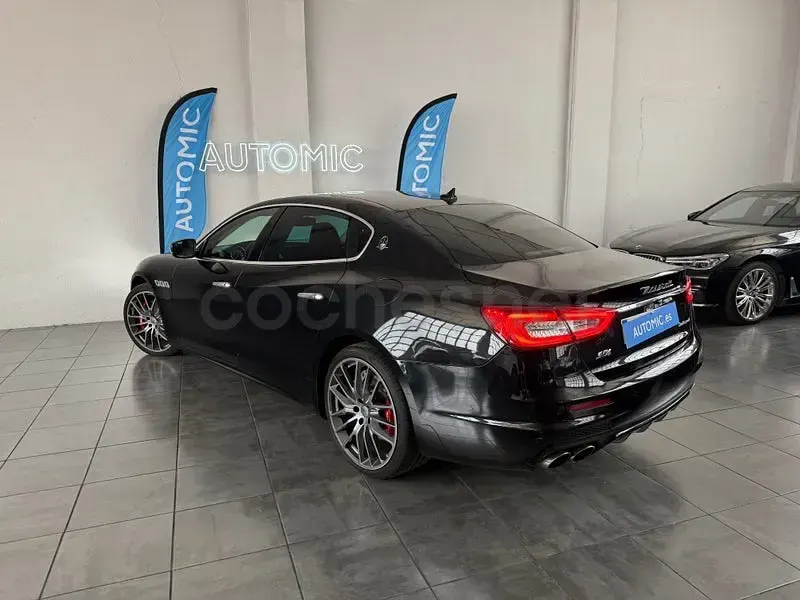 Usado Maserati Quattroporte 430 CV (316 kW) 2017 Negro Berlina
