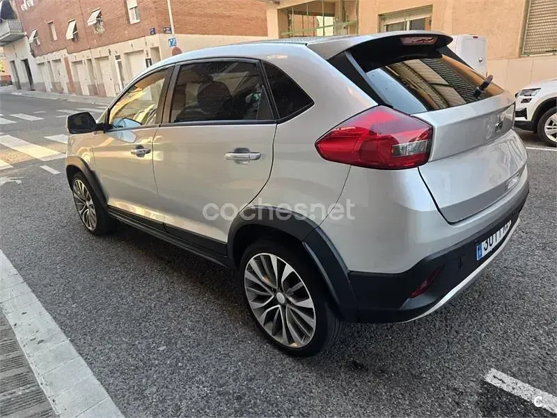 Usado DR DR3 98 CV (72 kW) 2019 Gris / plata SUV