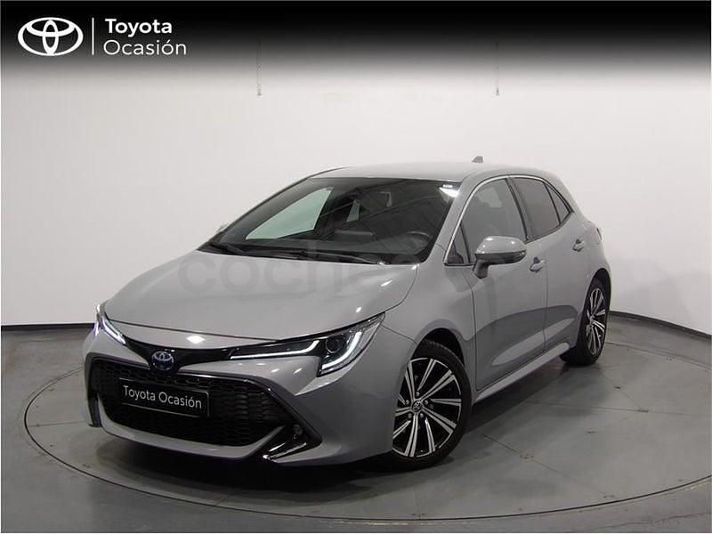 Usado Toyota Corolla Style 122 CV (89 kW) 2021 Gris / plata Berlina