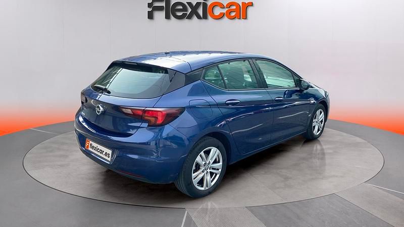 Usado Opel Astra Business 131 CV (96 kW) 2020 Azul Familiar