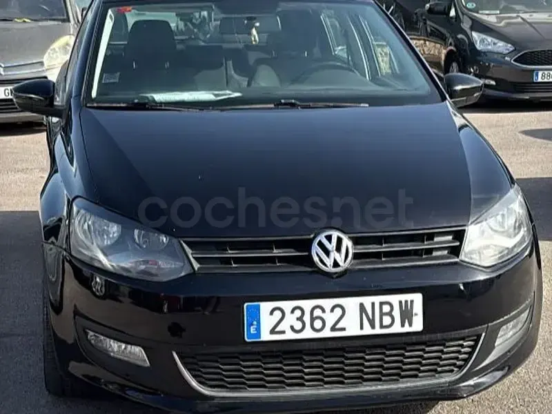 Usado VW Polo Advance 90 CV (66 kW) 2011 Negro Utilitario
