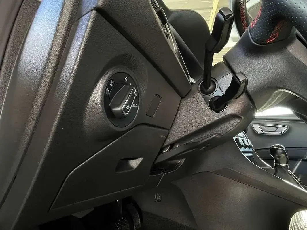 Usado Seat Leon ST XCELLENCE 150 CV (110 kW) 2016 Gris Familiar