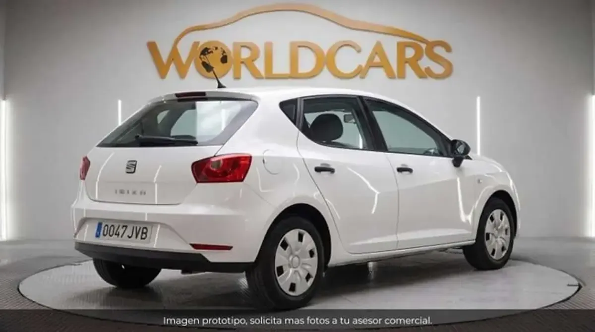 Usado Seat Ibiza Reference 90 CV (66 kW) 2016 Blanco Utilitario