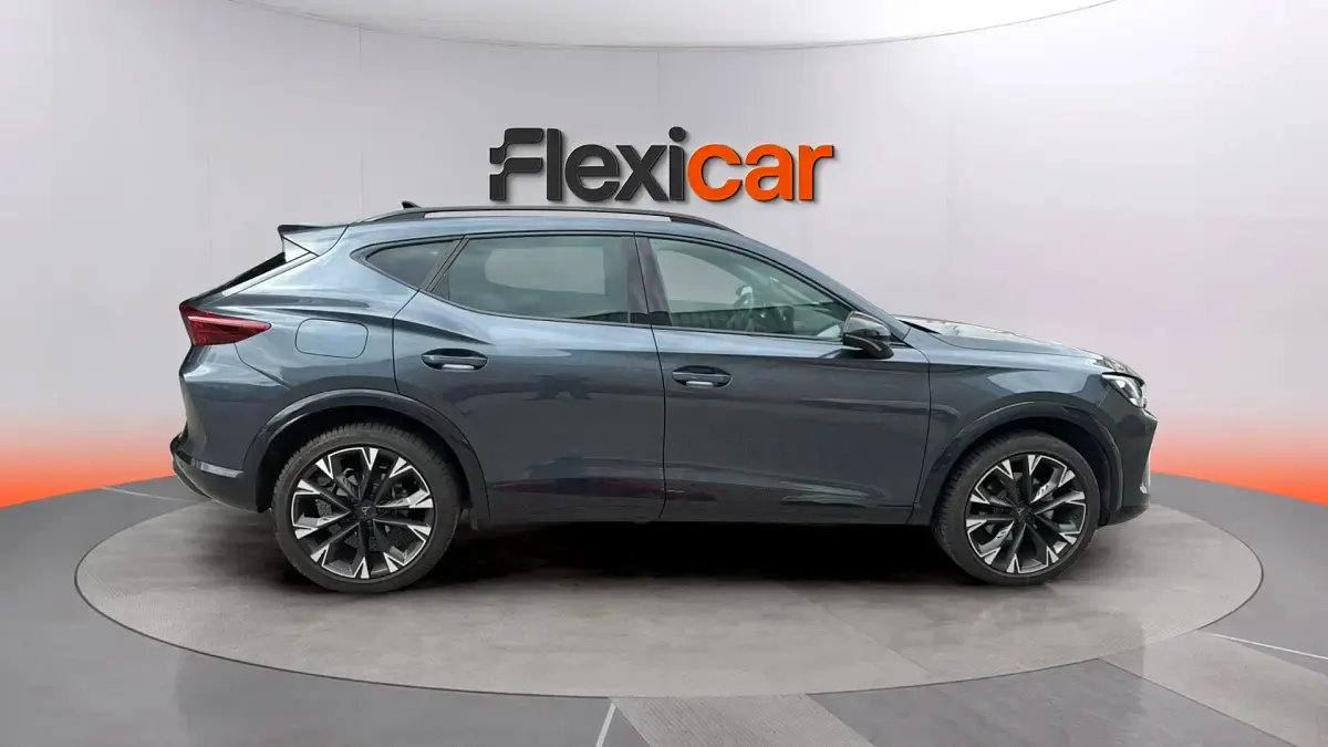 Usado Cupra Formentor 150 CV (110 kW) 2024 Gris SUV
