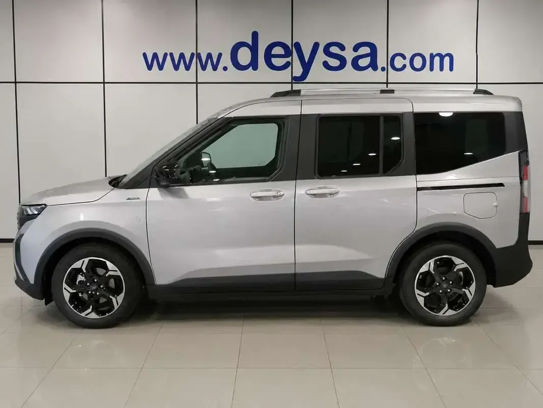 Nuevo Ford Tourneo Active 125 CV (91 kW) 2026 Plateado Van