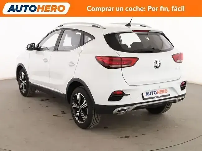 Usado MG ZS Comfort 106 CV (77 kW) 2023 Blanco SUV