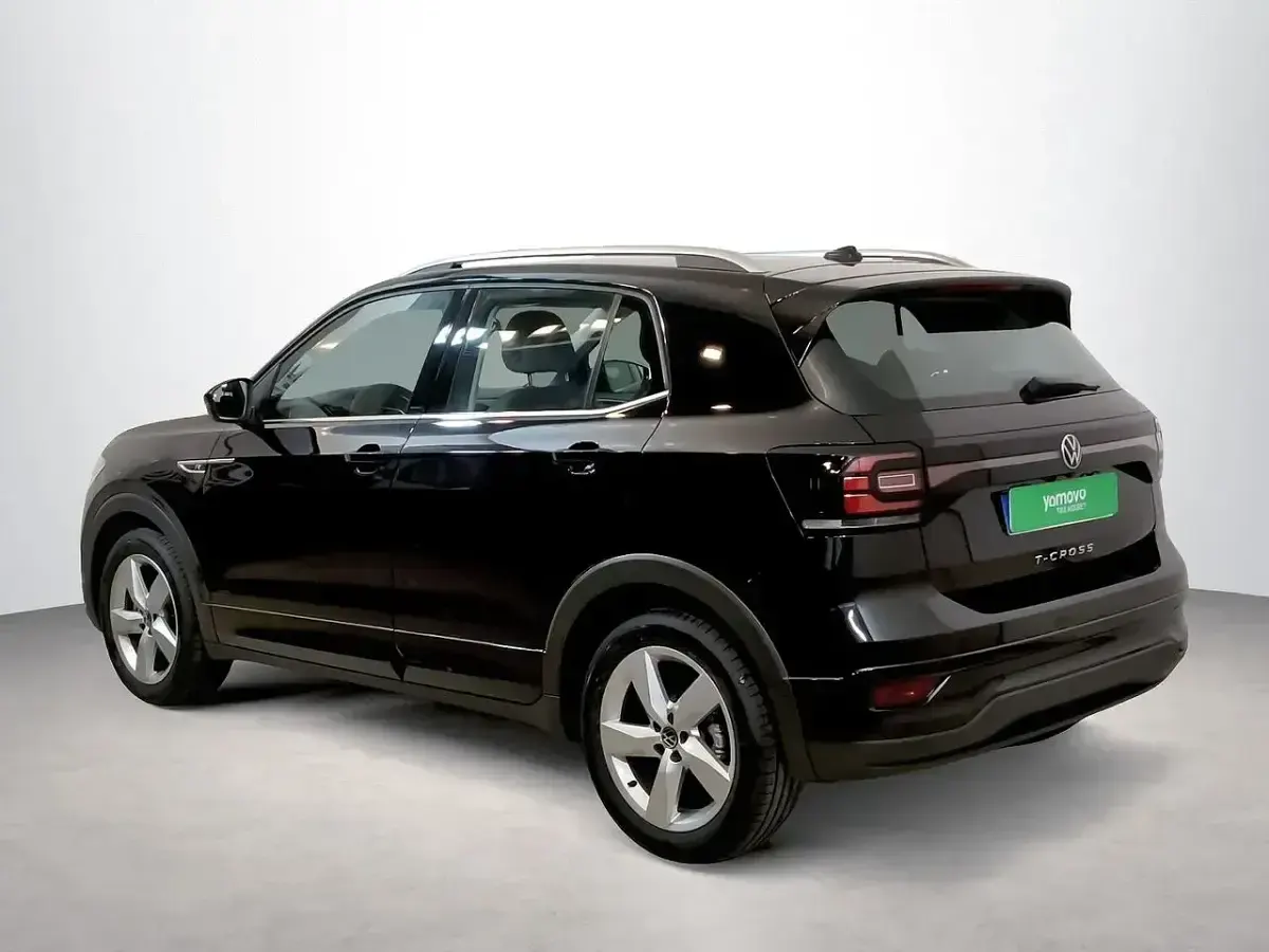 Usado VW T-Cross Sport 110 CV (80 kW) 2023 Negro SUV