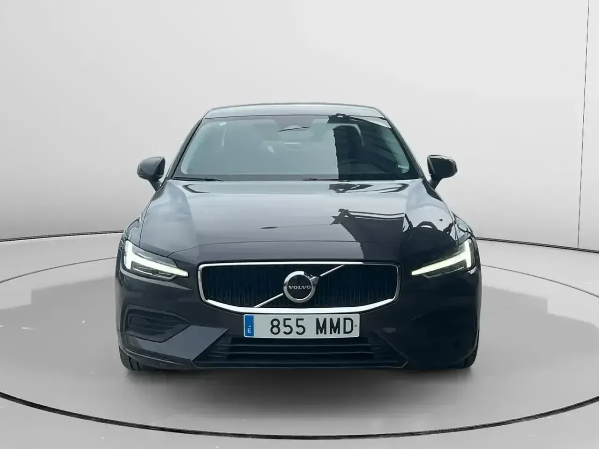 Usado Volvo S60 Core 197 CV (144 kW) 2023 Gris Berlina