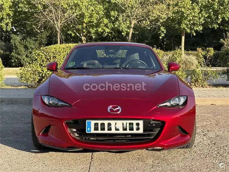 Usado Mazda MX5 Exclusive-Line 184 CV (135 kW) 2025 Rojo Descapotable