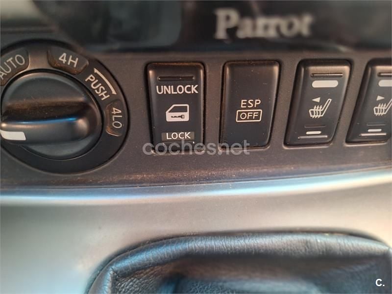 Usado Nissan Pathfinder 174 CV (127 kW) 2006 Gris / plata SUV