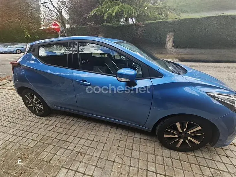 Usado Nissan Micra Acenta 71 CV (52 kW) 2018 Azul Utilitario