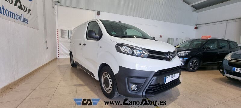 Usado Toyota Proace 120 CV (88 kW) 2021 Blanco Monovolumen