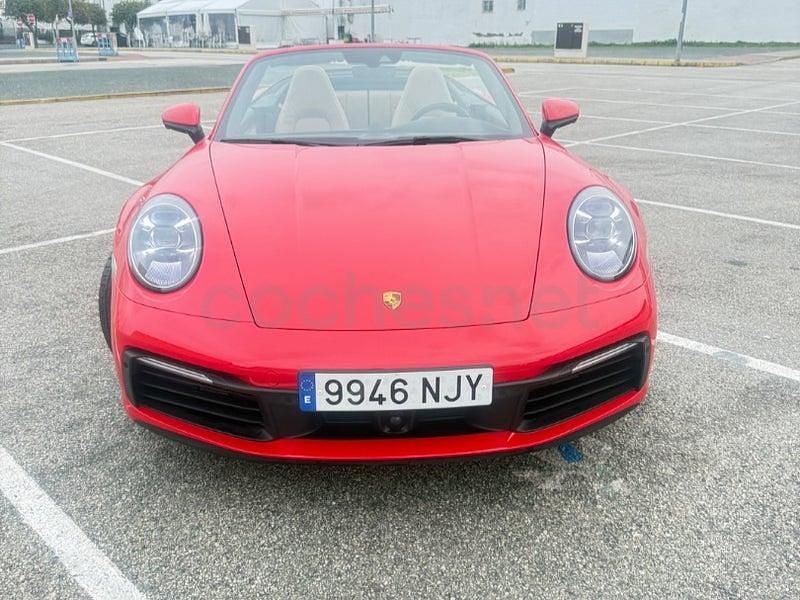Usado Porsche 911 Carrera 4S Cabriolet 450 CV (330 kW) 2021 Rojo Descapotable